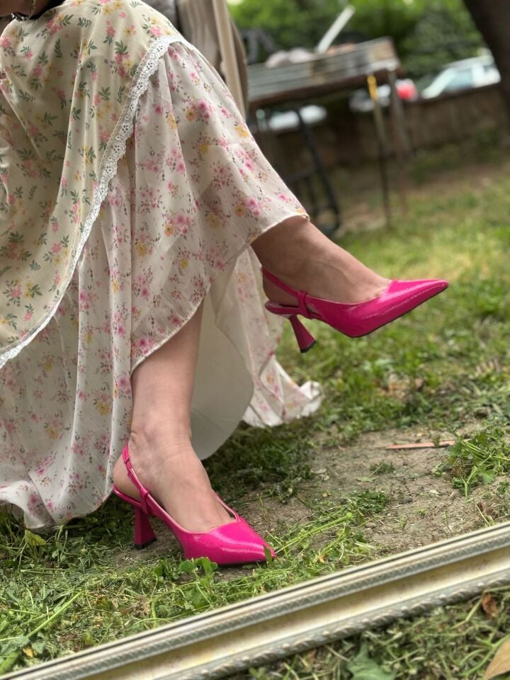 Pembe Stiletto